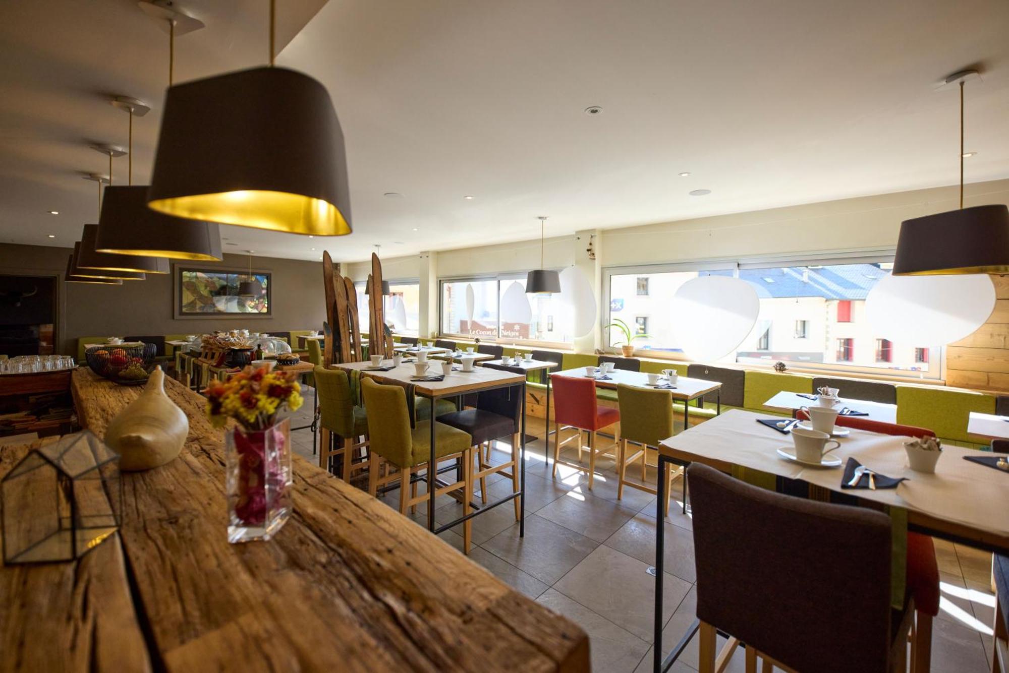 Hotel Le Grand Tetras Font-Romeu-Odeillo-Via المظهر الخارجي الصورة