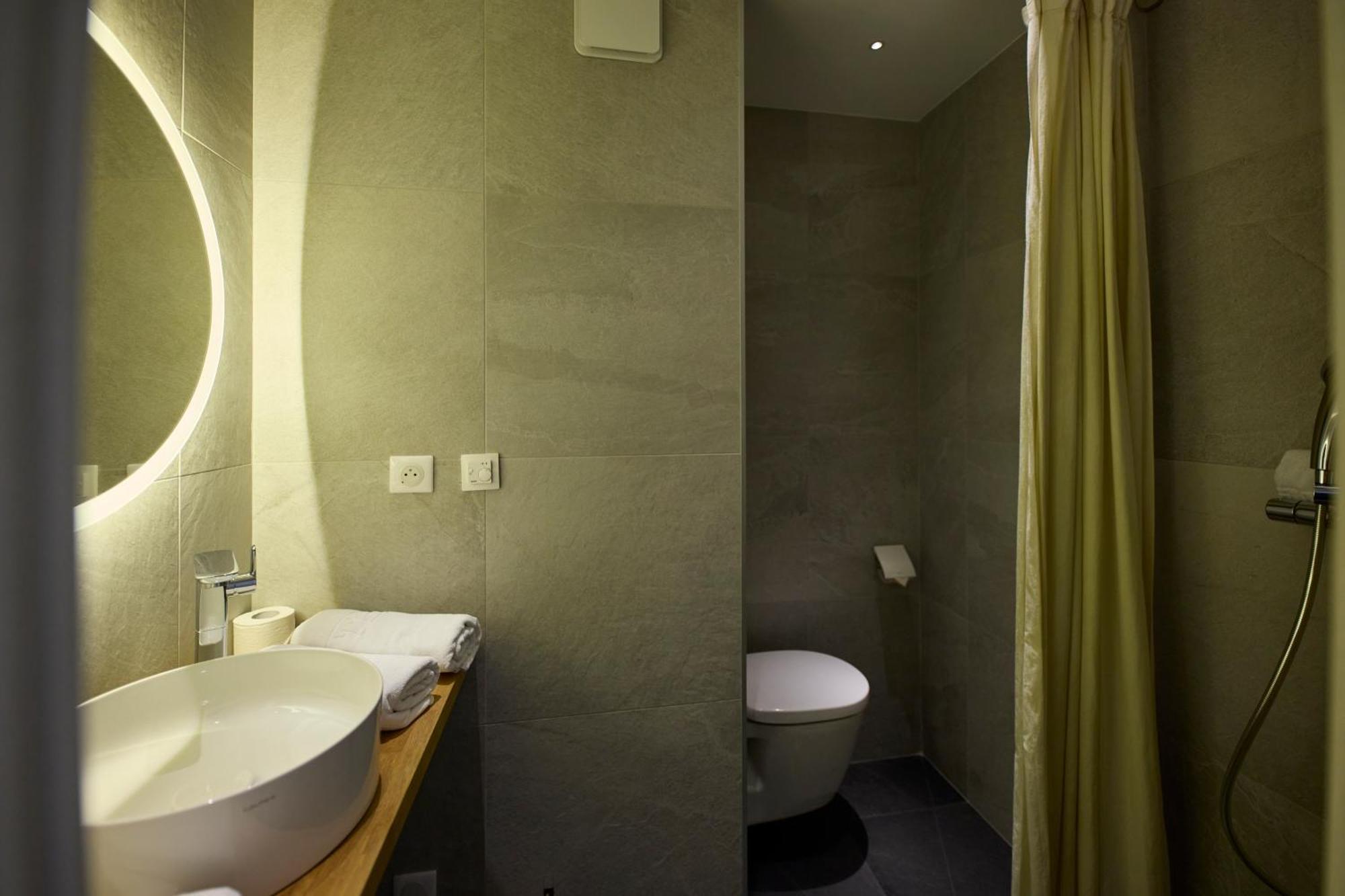 Hotel Le Grand Tetras Font-Romeu-Odeillo-Via المظهر الخارجي الصورة