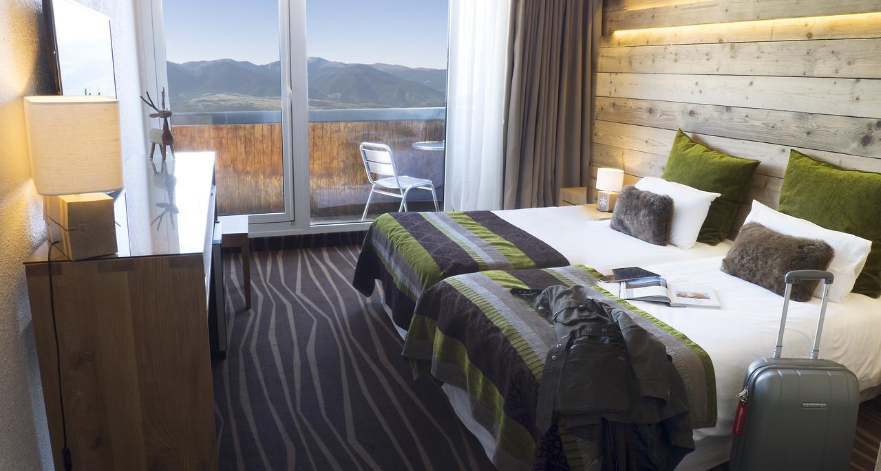 Hotel Le Grand Tetras Font-Romeu-Odeillo-Via المظهر الخارجي الصورة