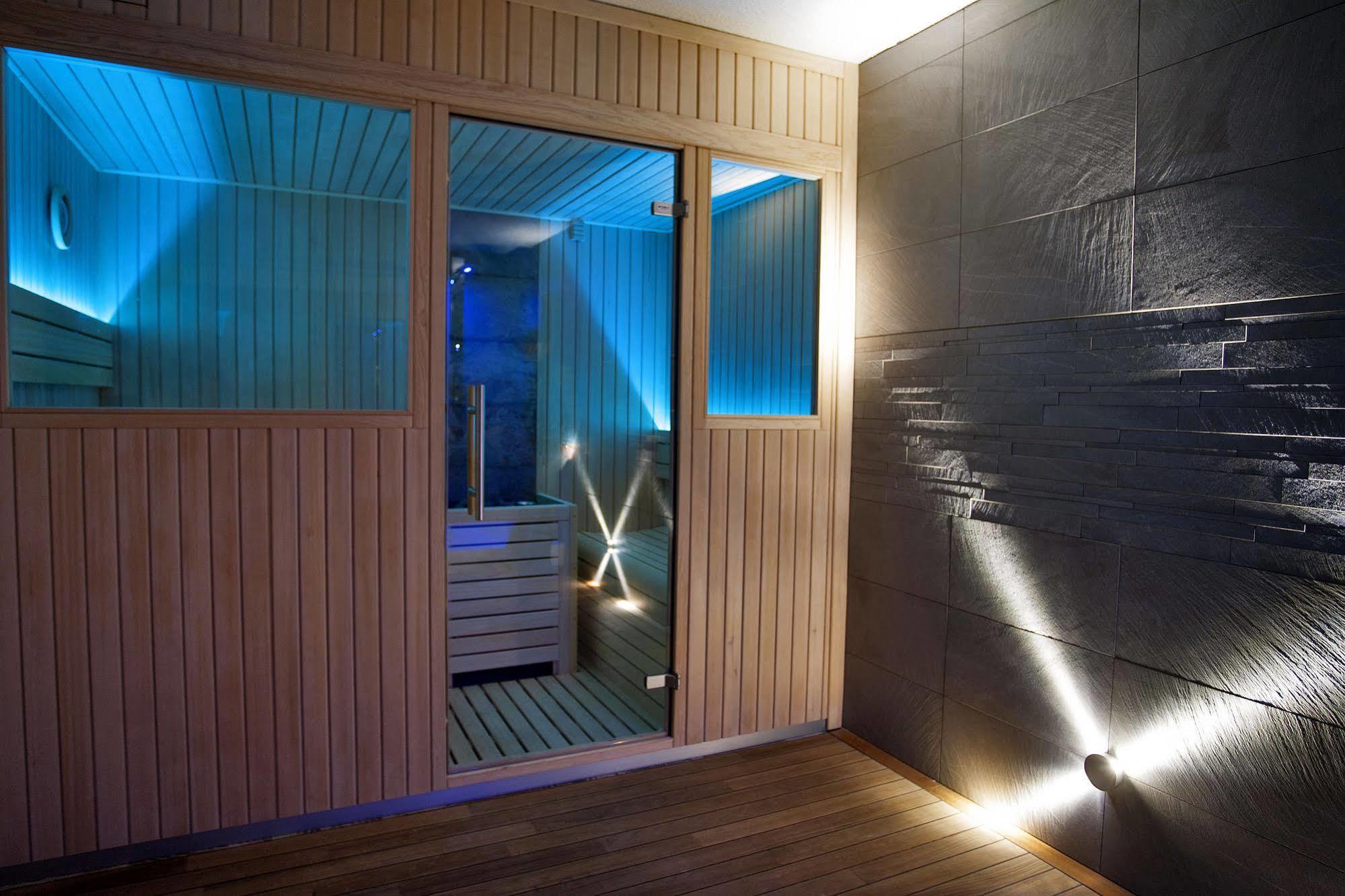 Hotel Le Grand Tetras Font-Romeu-Odeillo-Via المظهر الخارجي الصورة