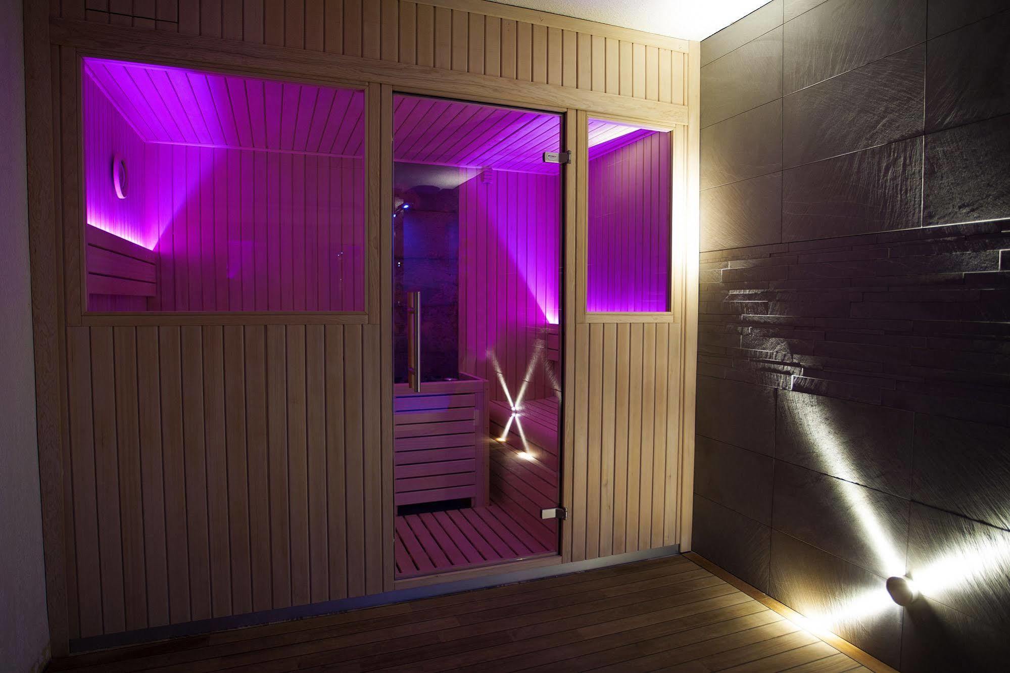 Hotel Le Grand Tetras Font-Romeu-Odeillo-Via المظهر الخارجي الصورة